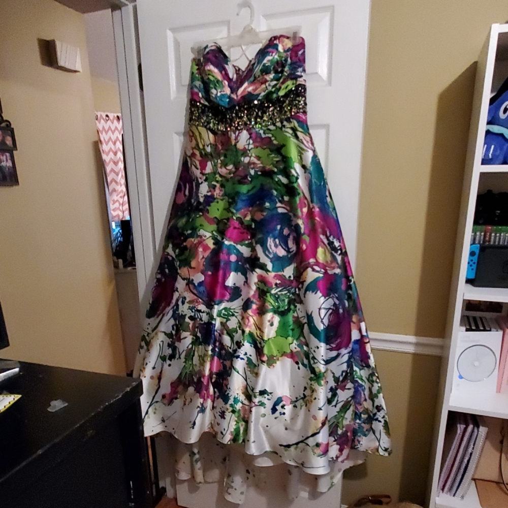 Prom dress